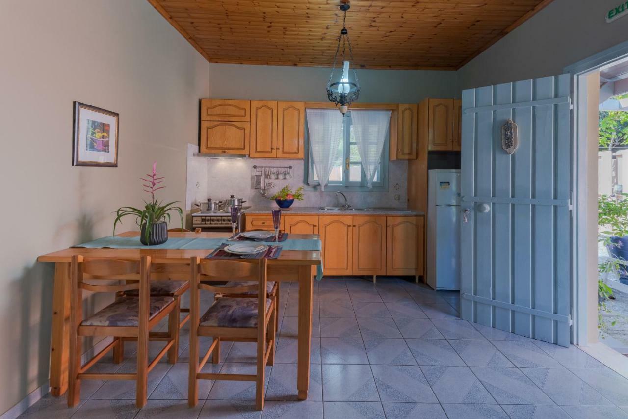 Mihaila Bungalows Spartia (Kefalonia) Exterior foto