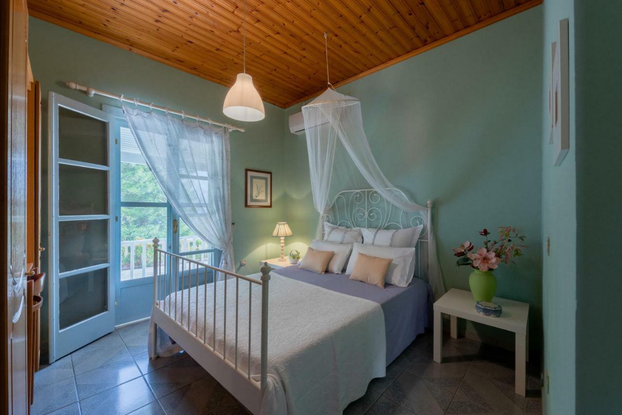 Mihaila Bungalows Spartia (Kefalonia) Exterior foto